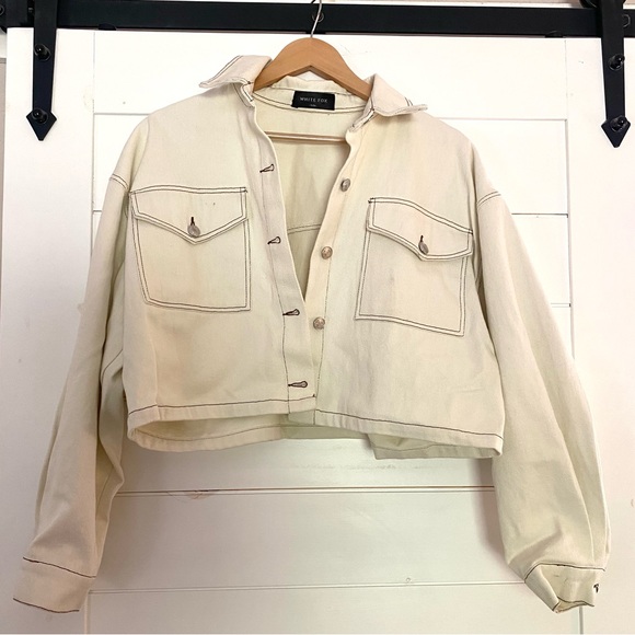 Cropped Jacket - Picture 1 of 8